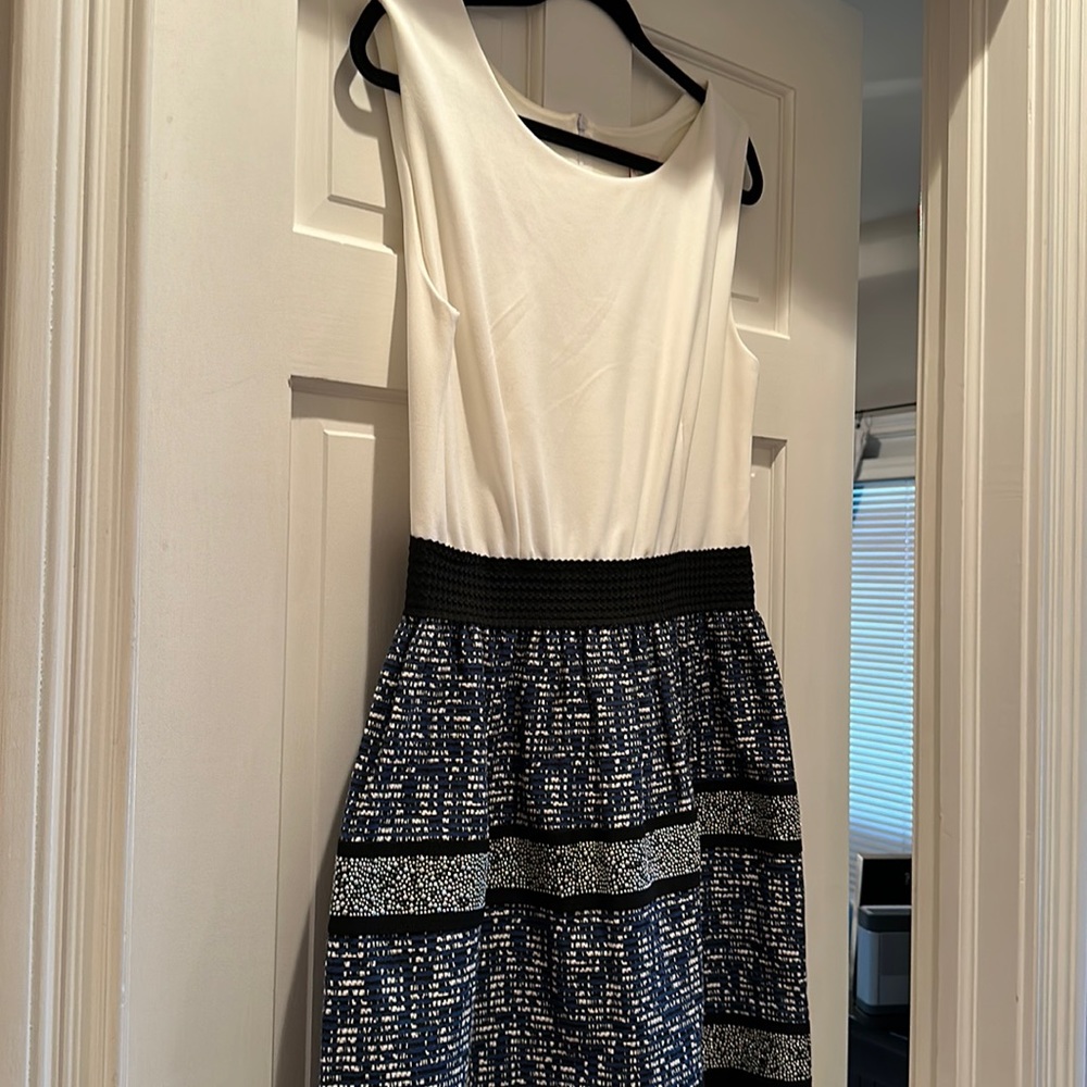 Like new fun dress